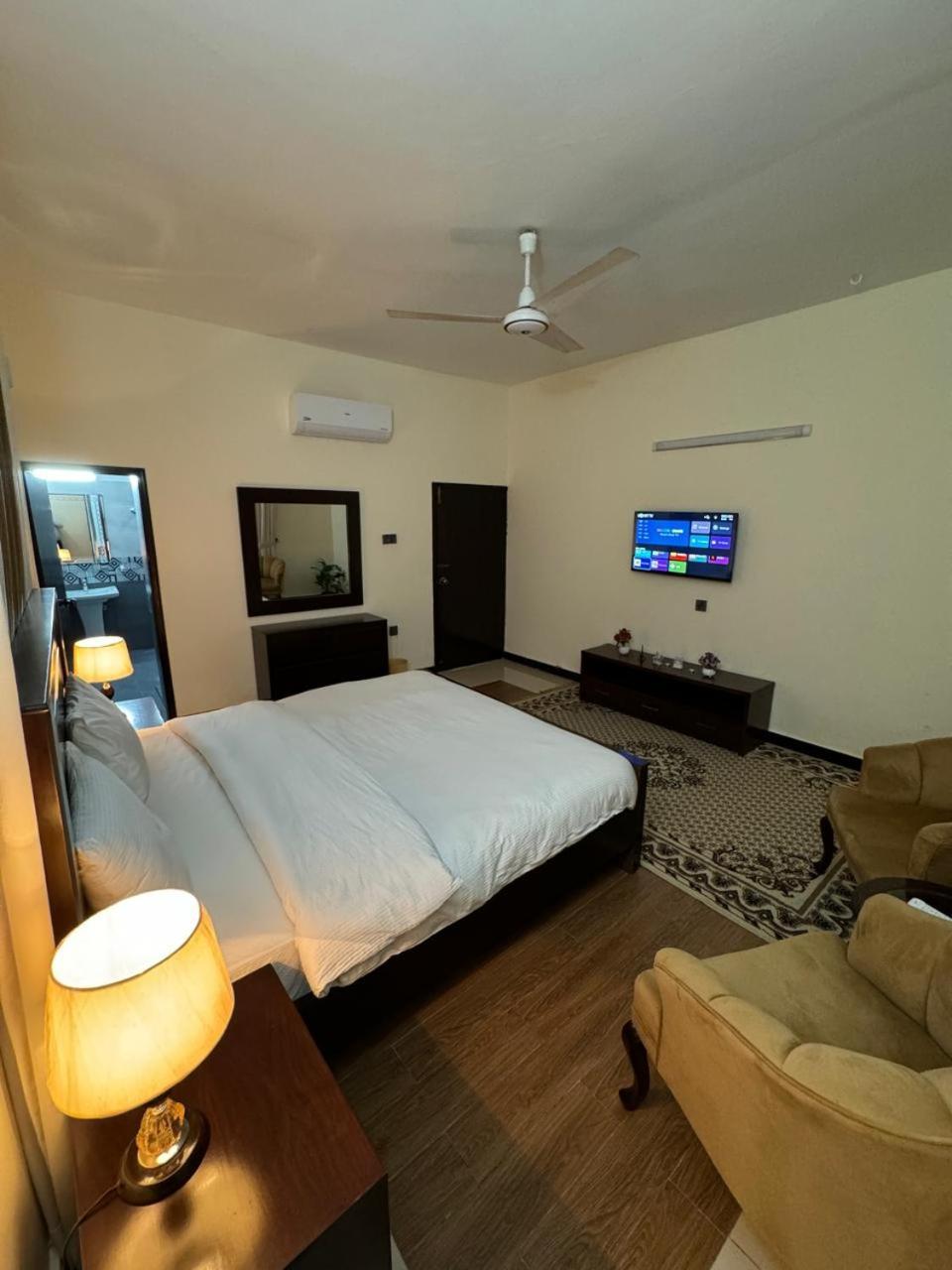 Park View Residency Hotel Islamabad Exterior photo
